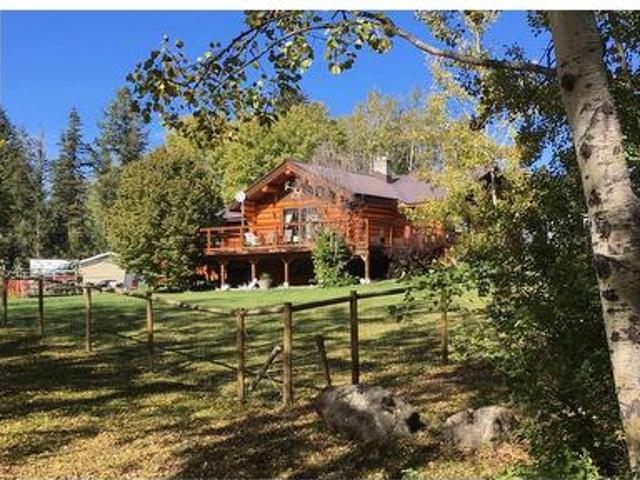 House for sale in 108 Mile Ranch, British Columbia