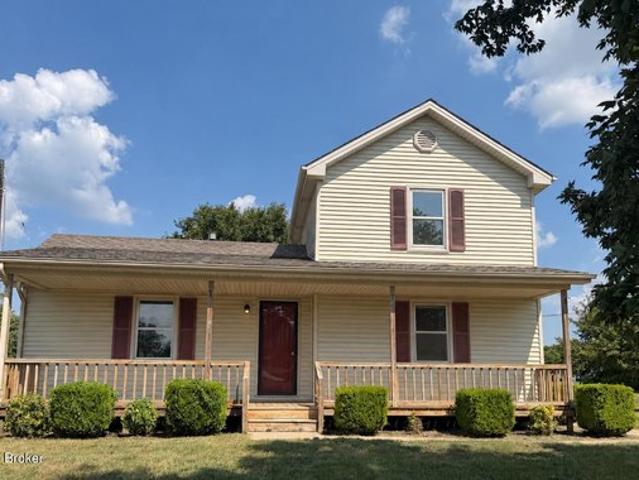 House for sale in Loretto, Kentucky