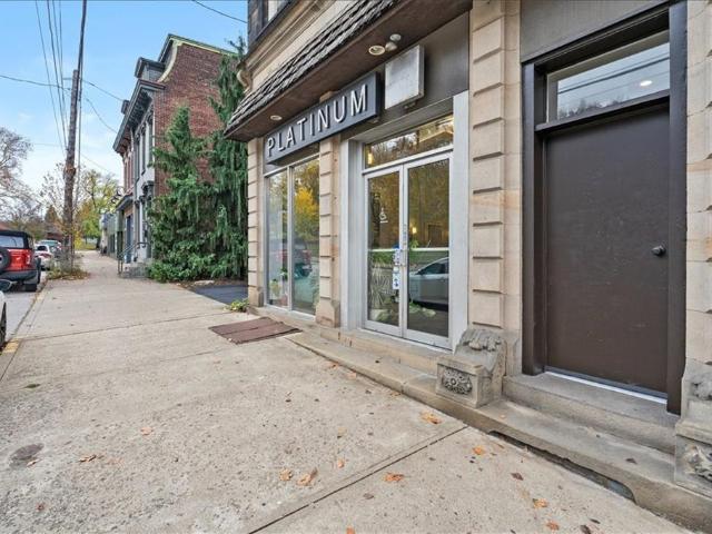 Property for sale in Pittsburg, Pennsylvania