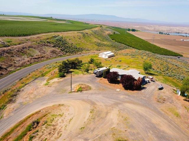 House for sale in Eltopia, Washington