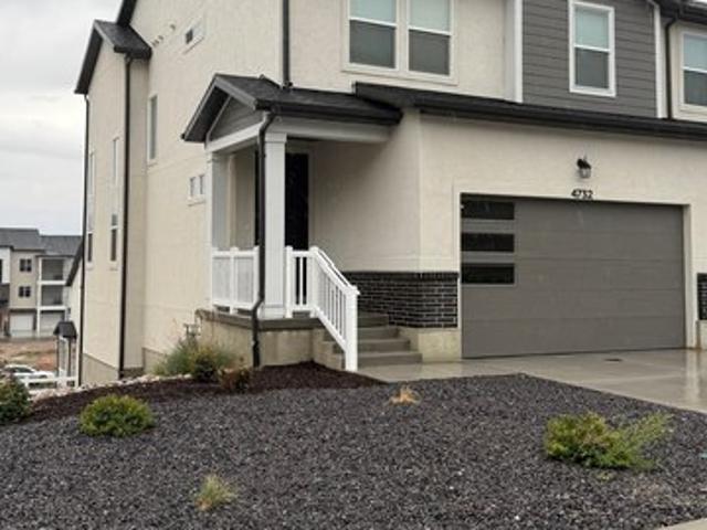 Townhouse for sale in Mapleton, Utah
