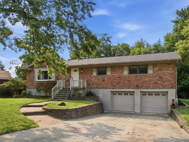 House for sale in Blue Ash, Ohio