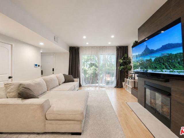 Property for rent in Canoga Park, California