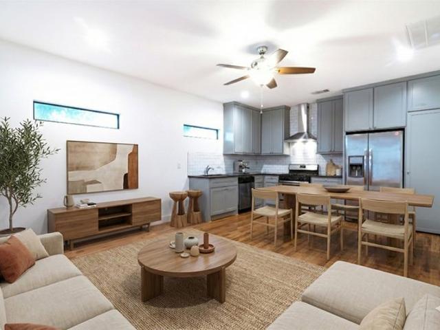House for sale in Eastwood, Houston