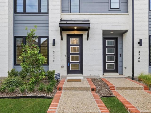 Townhouse for sale in Arlington, Texas