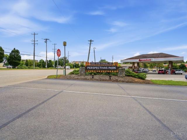 Commercial for sale in Blue Ash, Ohio