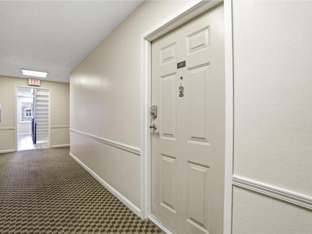 Condo for sale in Longwood Court, Baton Rouge