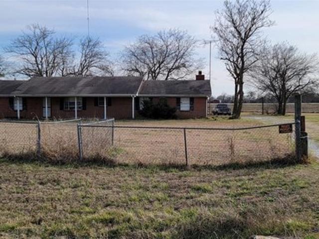 House for sale in Hunt, Texas
