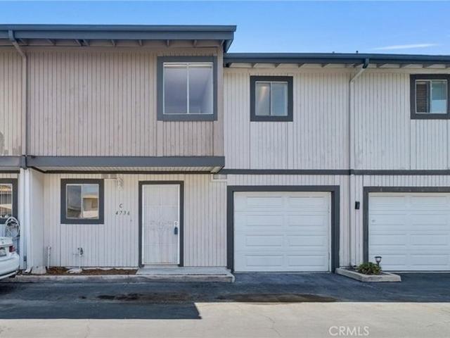 Townhouse for sale in Covina, California