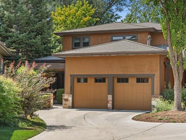 Townhouse for sale in Murray, Utah