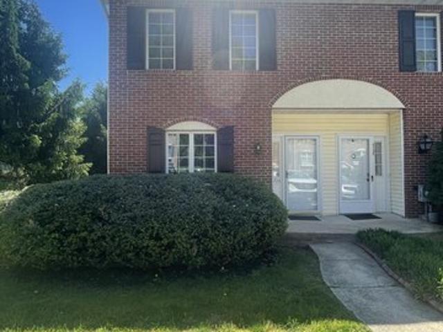 Townhouse for sale in Delaware