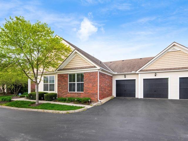 Condo for sale in Hilliard, Ohio