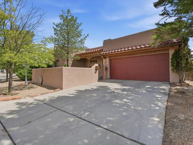 House for sale in Santa Fe, New Mexico