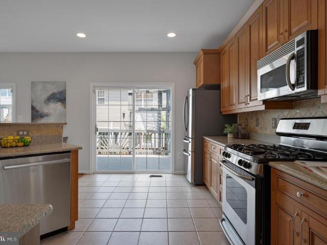 Townhouse for sale in Sterling Townhouse for sale in Sterling
