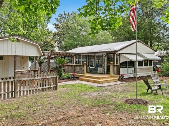 House for sale in Lillian, Alabama