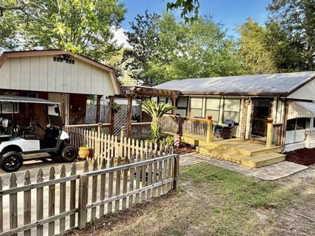 House for sale in Lillian, Alabama