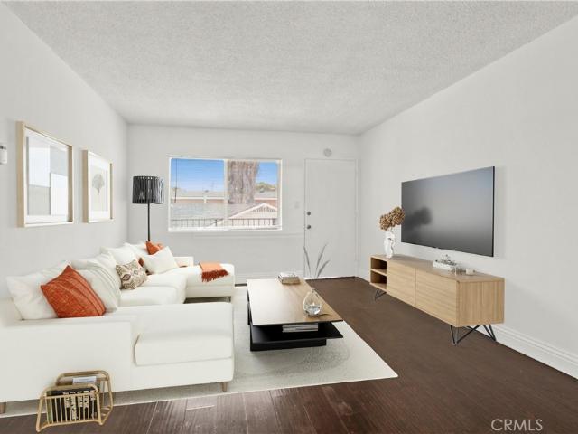 House for sale in North Long Beach, Long Beach