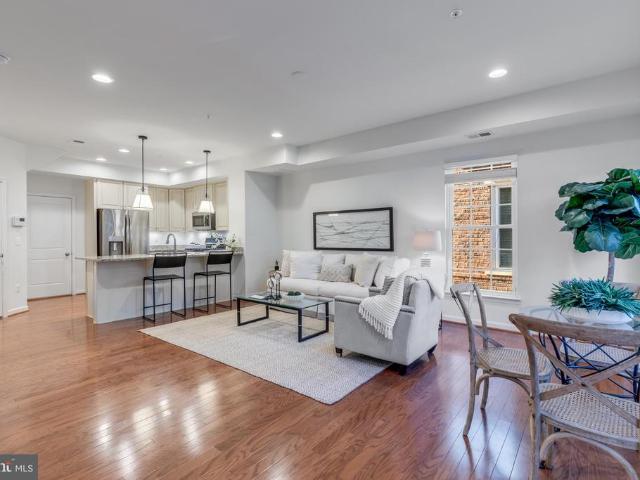 Condo for sale in Virginia