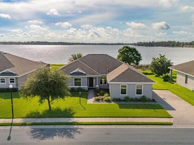 House for sale in Auburndale, Florida