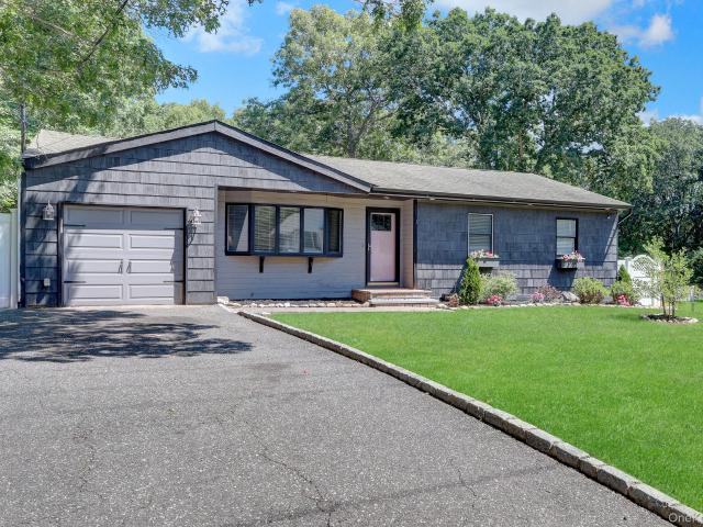 House for sale in Centereach, New York