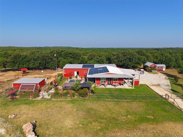 House for sale in Nocona, Texas