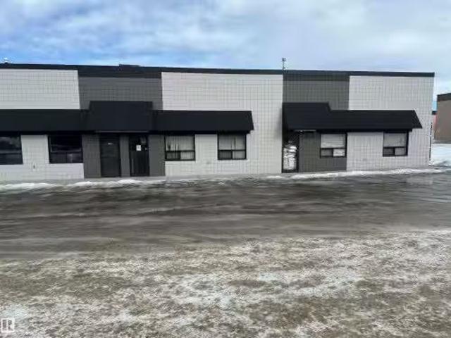 House for sale in Sherwood Park, Alberta