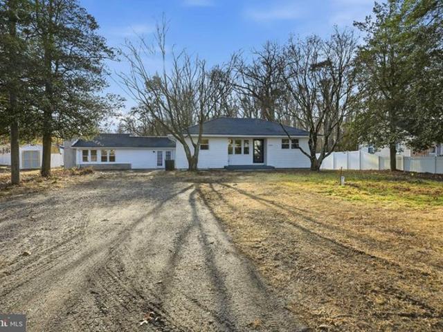 House for sale in Newfield, New Jersey
