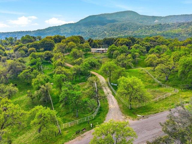 Land for sale in Tulare, California