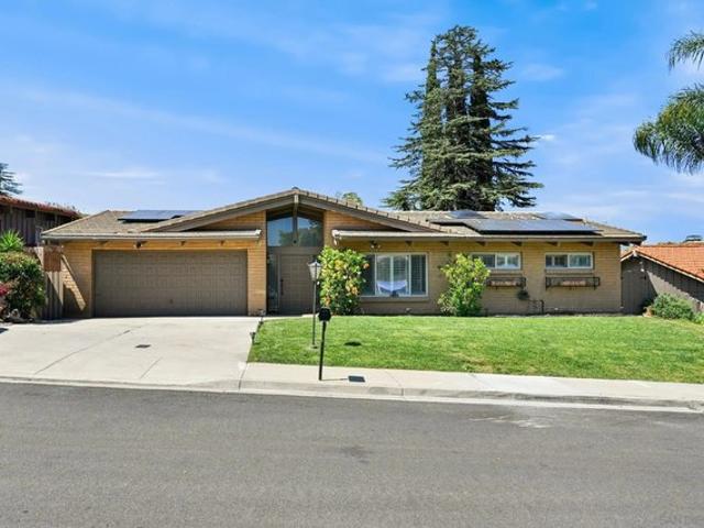 House for sale in Fallbrook, California