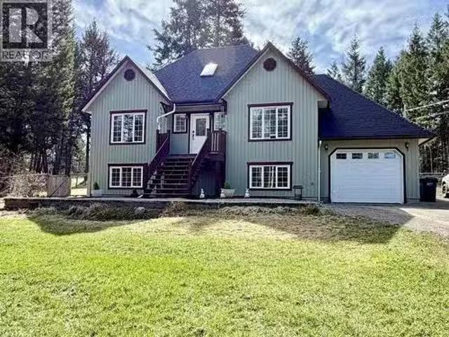 House for sale in Area G (Lac La Hache/108 Mile Ranch), Cariboo Regional District