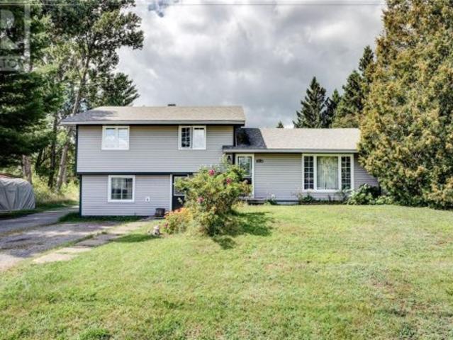 House for sale in Wanup, Ontario