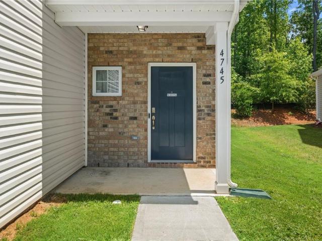 House for sale in Pfafftown, North Carolina
