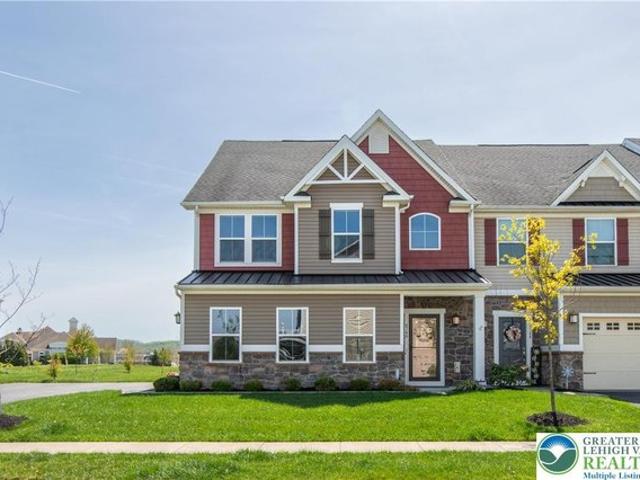 Townhouse for sale in Bethlehem, Pennsylvania