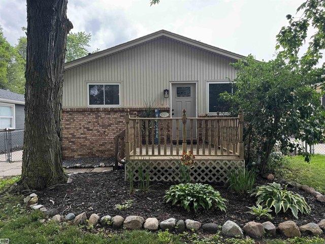 House for sale in Utica, Michigan