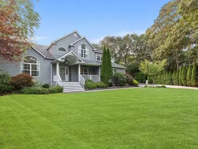 Condo for sale in Smithtown