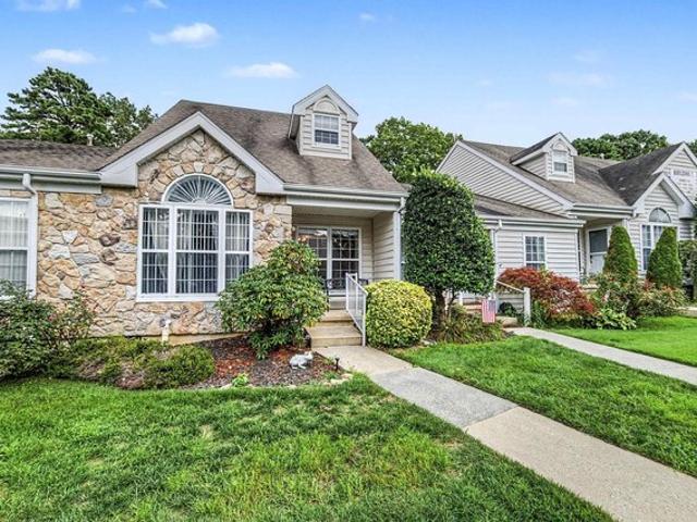 Townhouse for sale in Mays Landing, Hamilton Township