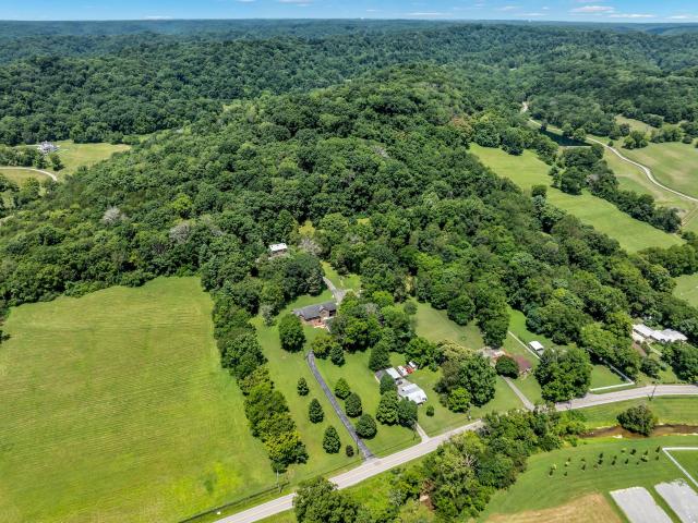 House for sale in Whites Creek