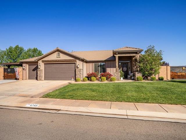 House for sale in Washington, Utah