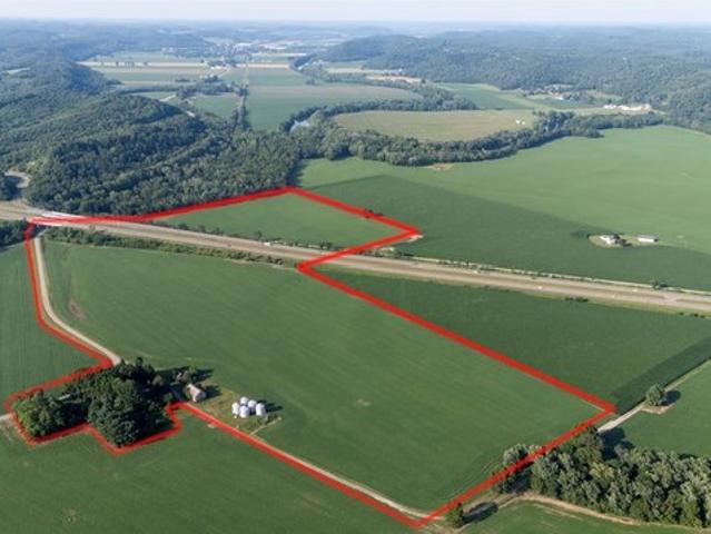 House for sale in Newcomerstown, Ohio