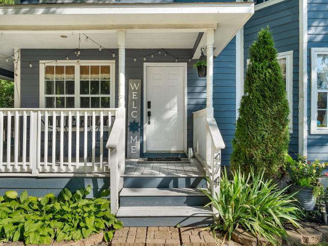 House for sale in Coatesville, Indiana