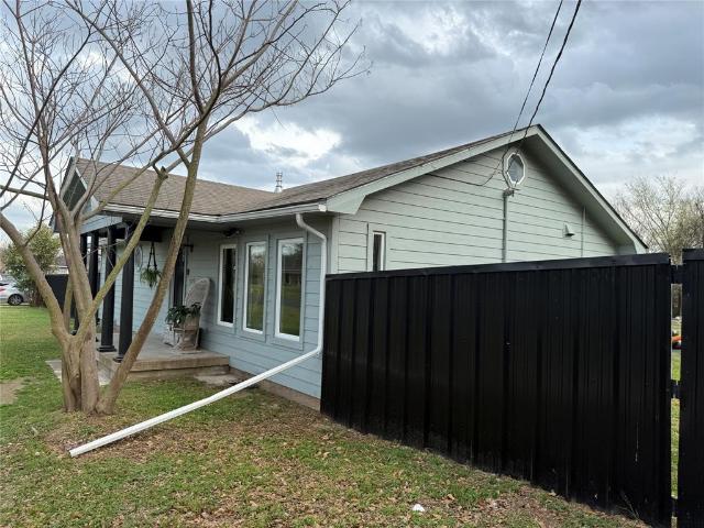 Property for sale in Van, Texas