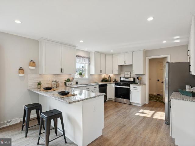 Townhouse for sale in Trenton, New Jersey