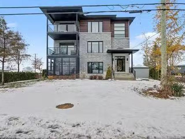 House for sale in Saint-jean-sur-richelieu, Quebec