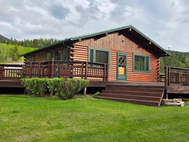 House for sale in Hobson, Montana