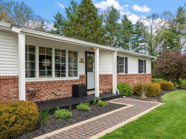 House for sale in Porter, Indiana