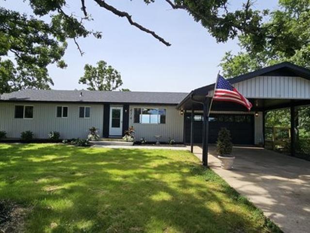 House for sale in Forsyth, Missouri
