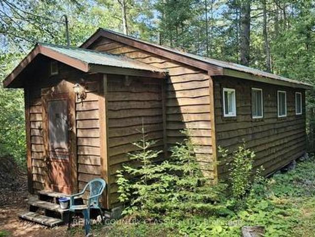 House for sale in Renfrew, Ontario