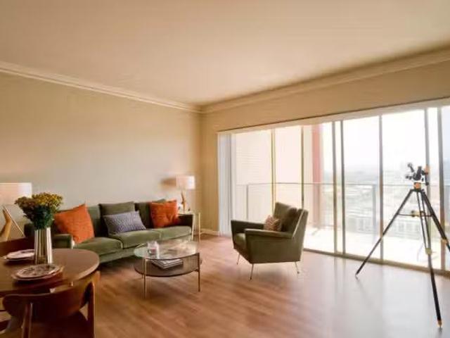 House for sale in Phoenix House for sale in Phoenix