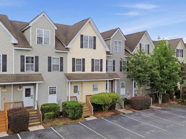 Townhouse for sale in Dorchester, South Carolina