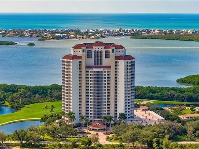 Condo for sale in Bonita Springs, Florida